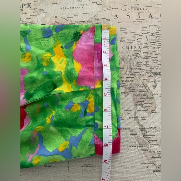 JAMS WORLD FLOWER FRIENDS Vibrant Floral Cropped Pants Size Small - Picture 9 of 10